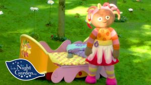 In the Night Garden – Upsy Daisy Up Out Of Bed2
